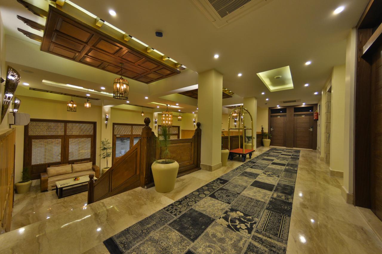 Hotel Royal Heritage Srinagar  Luaran gambar